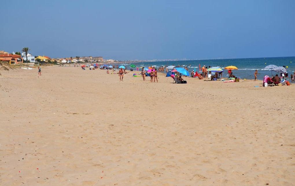Adosado De 140m2 Con Terraza A 50 M De La Playa Casa de Férias